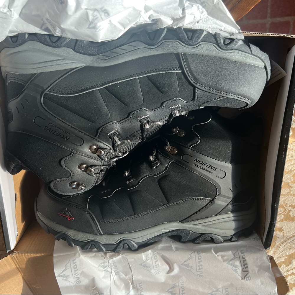 New steel toe boots